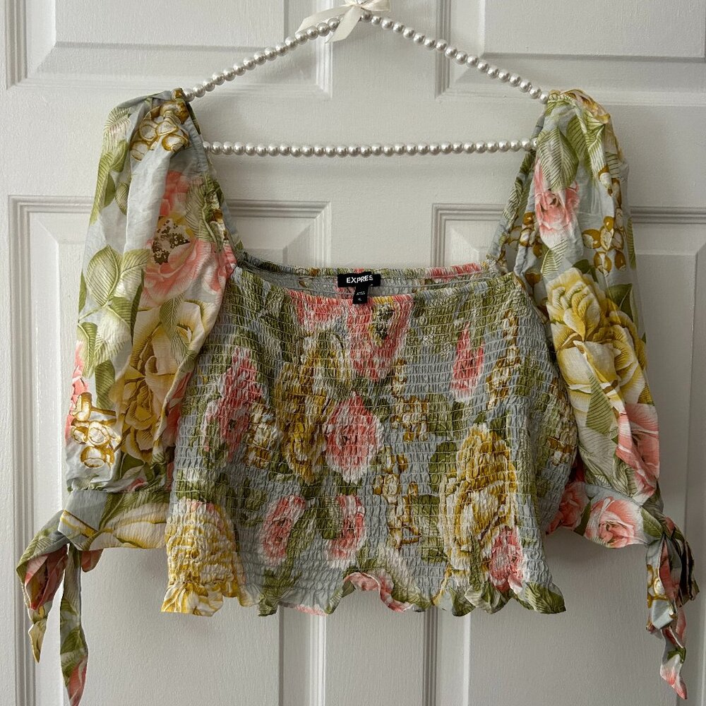 Express Crop Top Size XL
